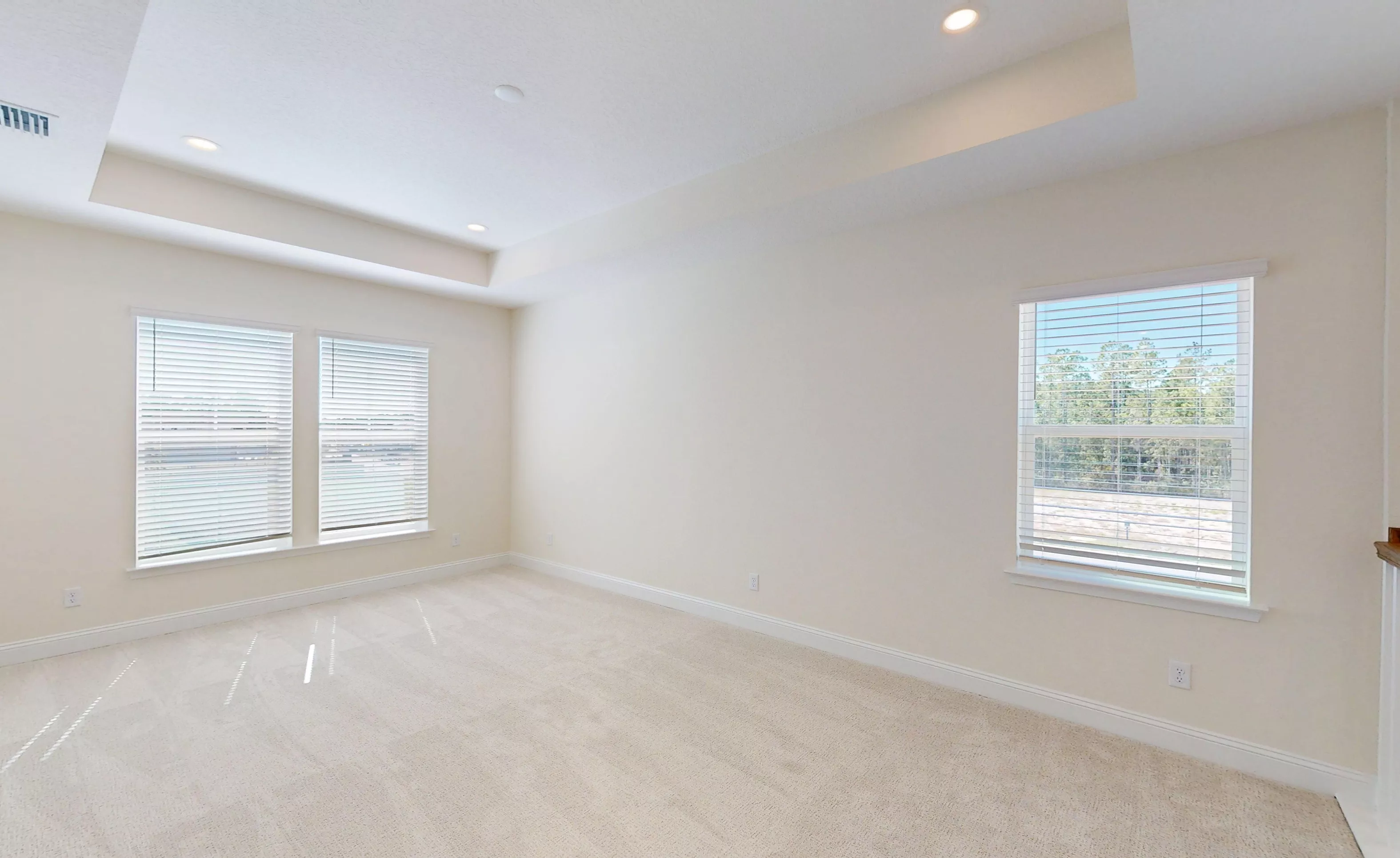 Santa Cruz - Game Room