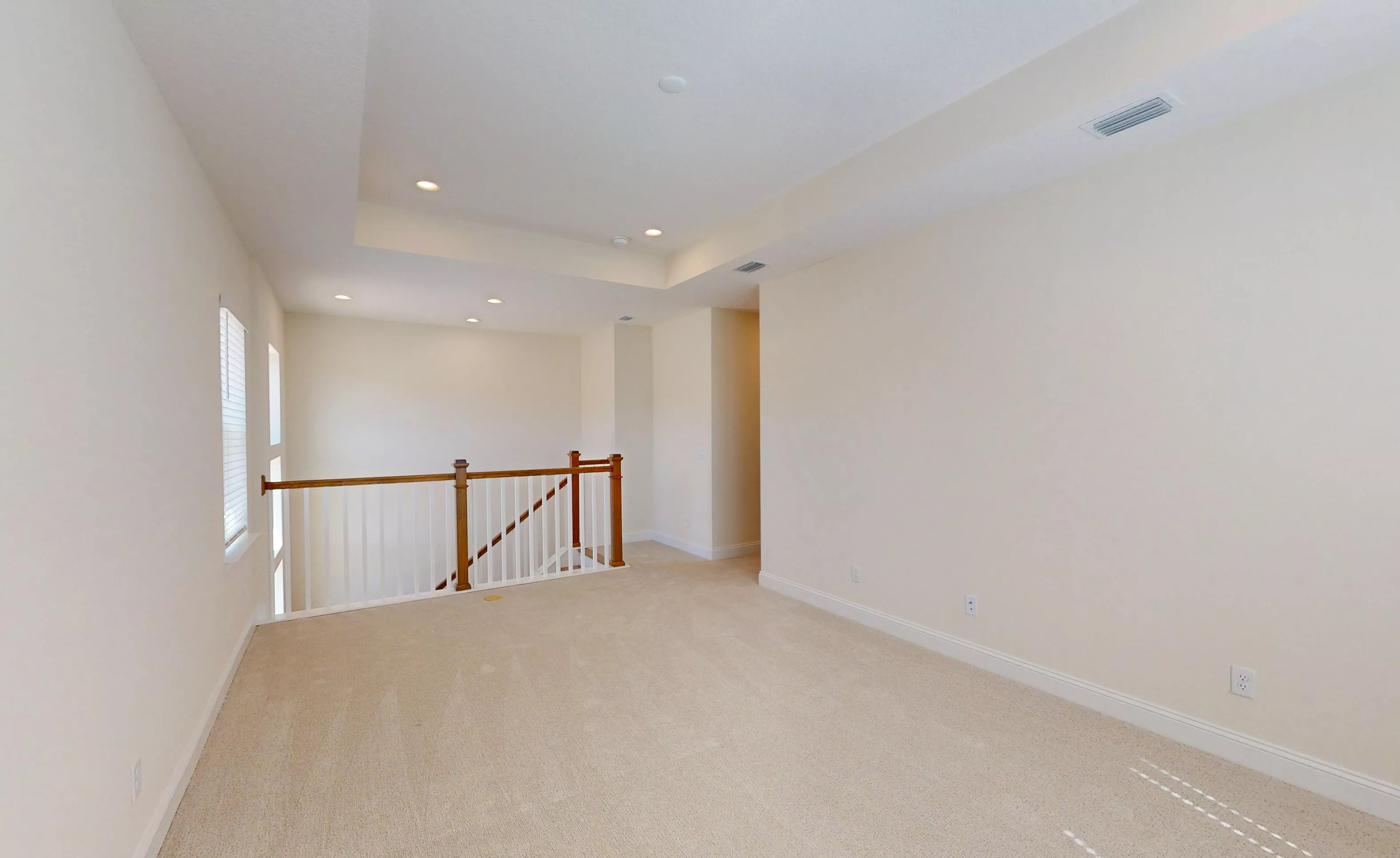 Santa Cruz - Game Room