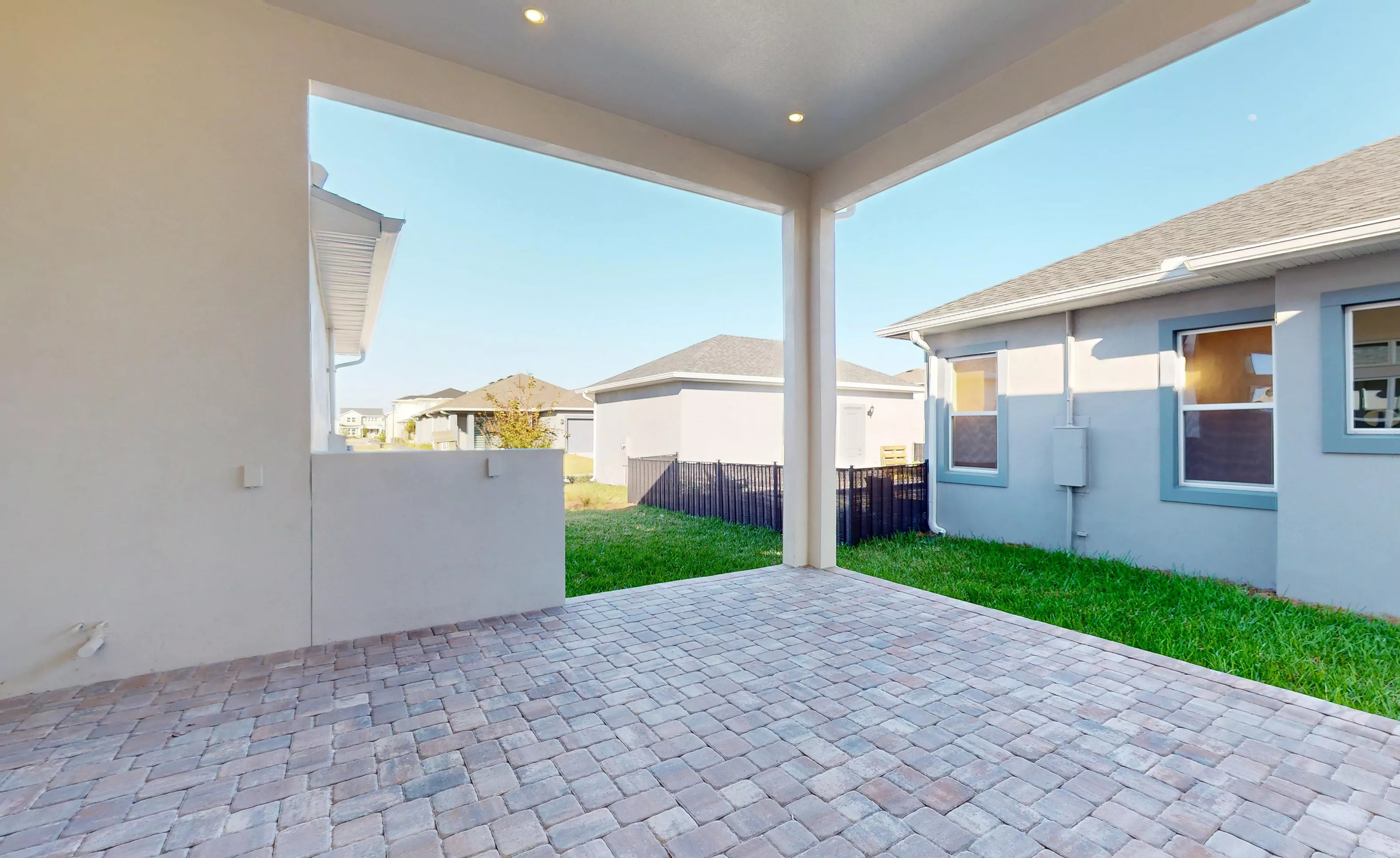 Fiji - Covered Lanai