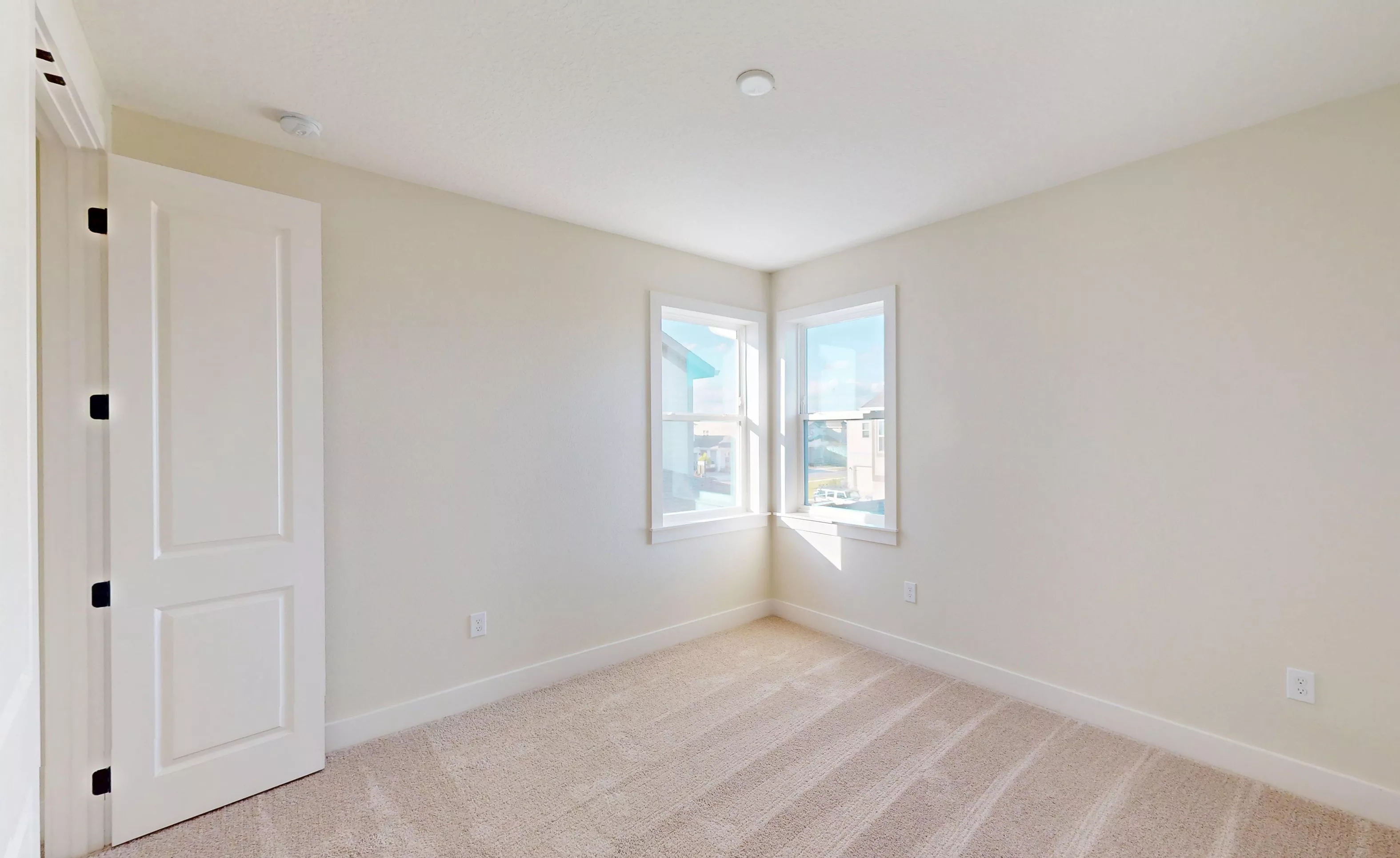 Fiji - Guest Bedroom
