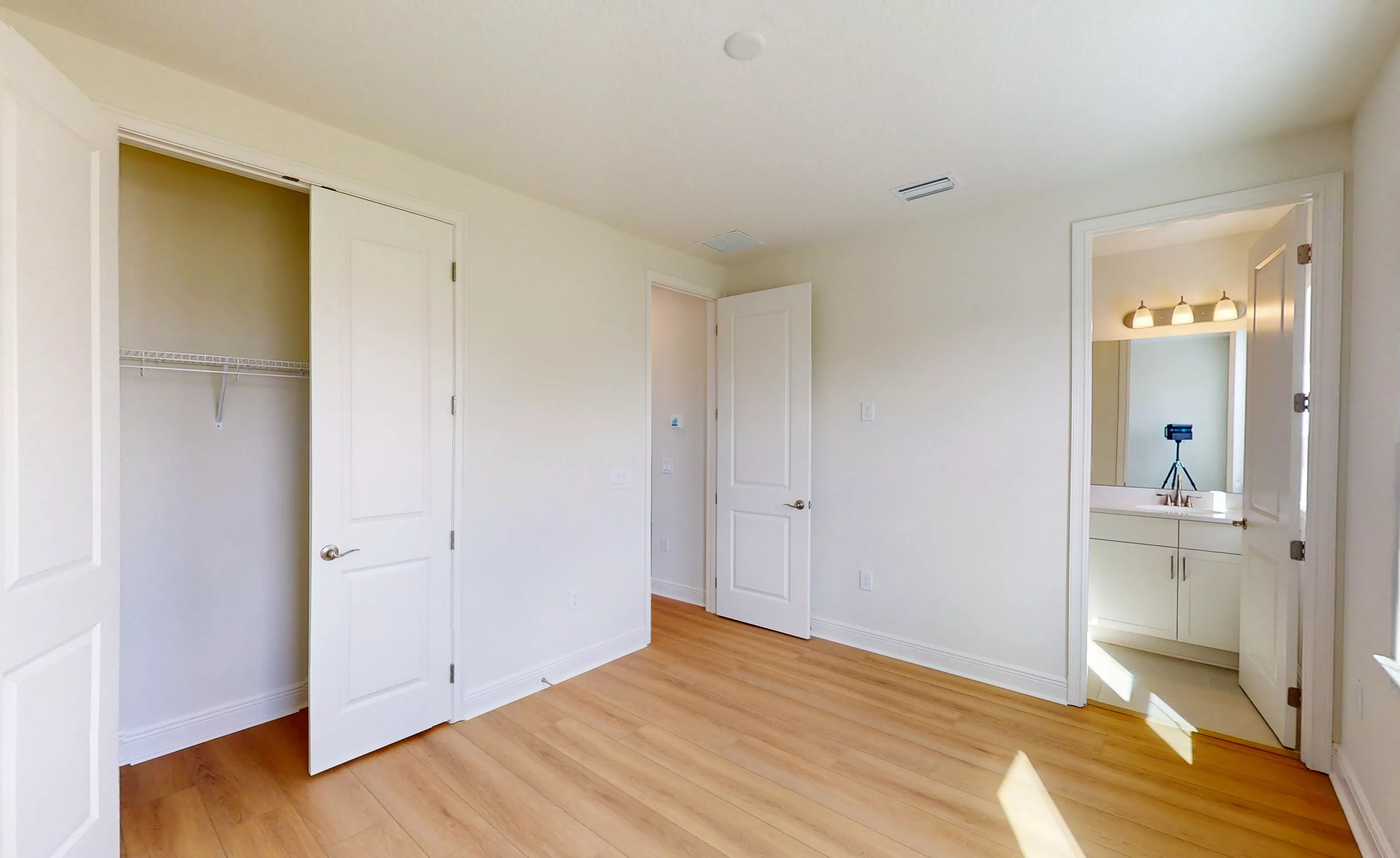 Kauai - Guest Bedroom