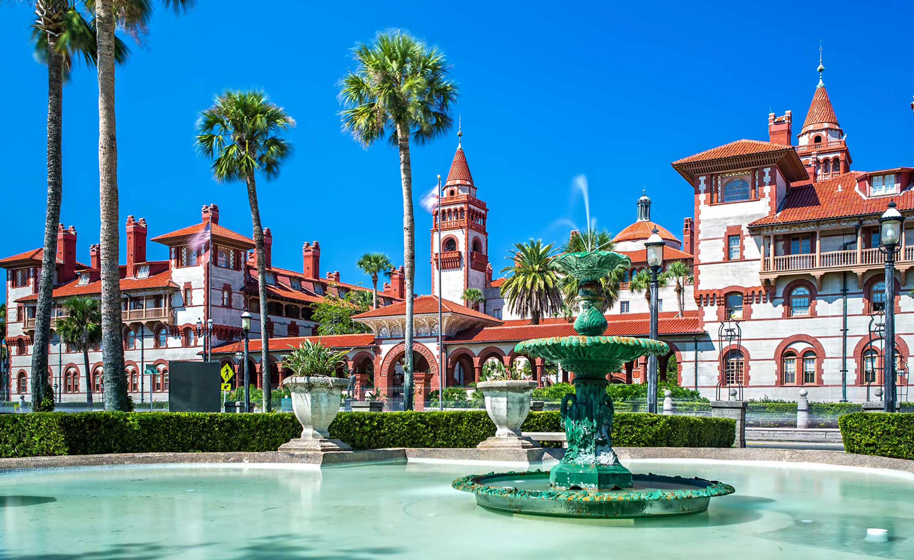 Flagler College and Fountain in St. Augustine
