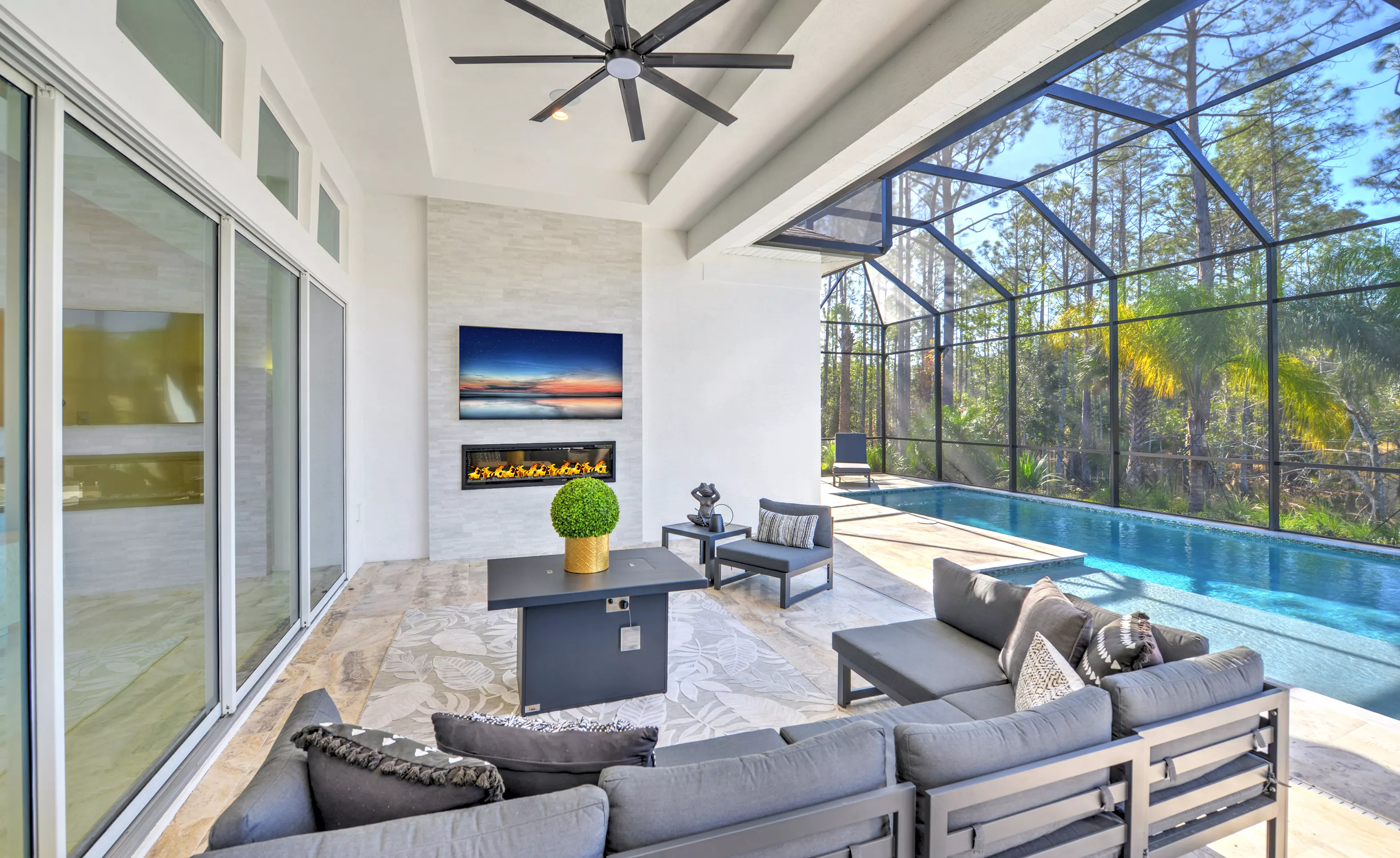 Spruce Lake Single Family Homes - Costa Mesa Model Covered Lanai