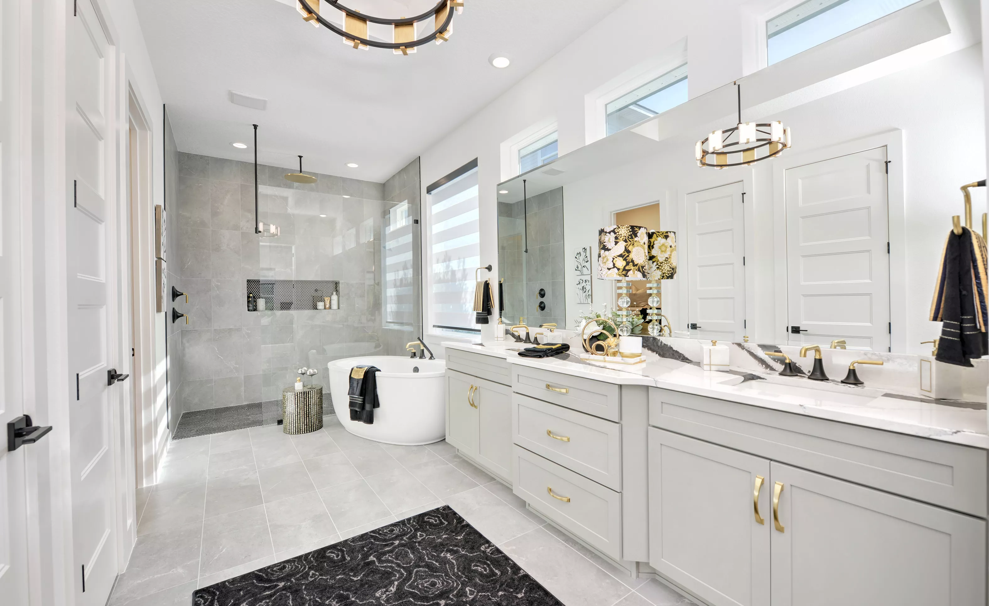 Spruce Lake Single Family Homes - Costa Mesa Model Master Bathroom