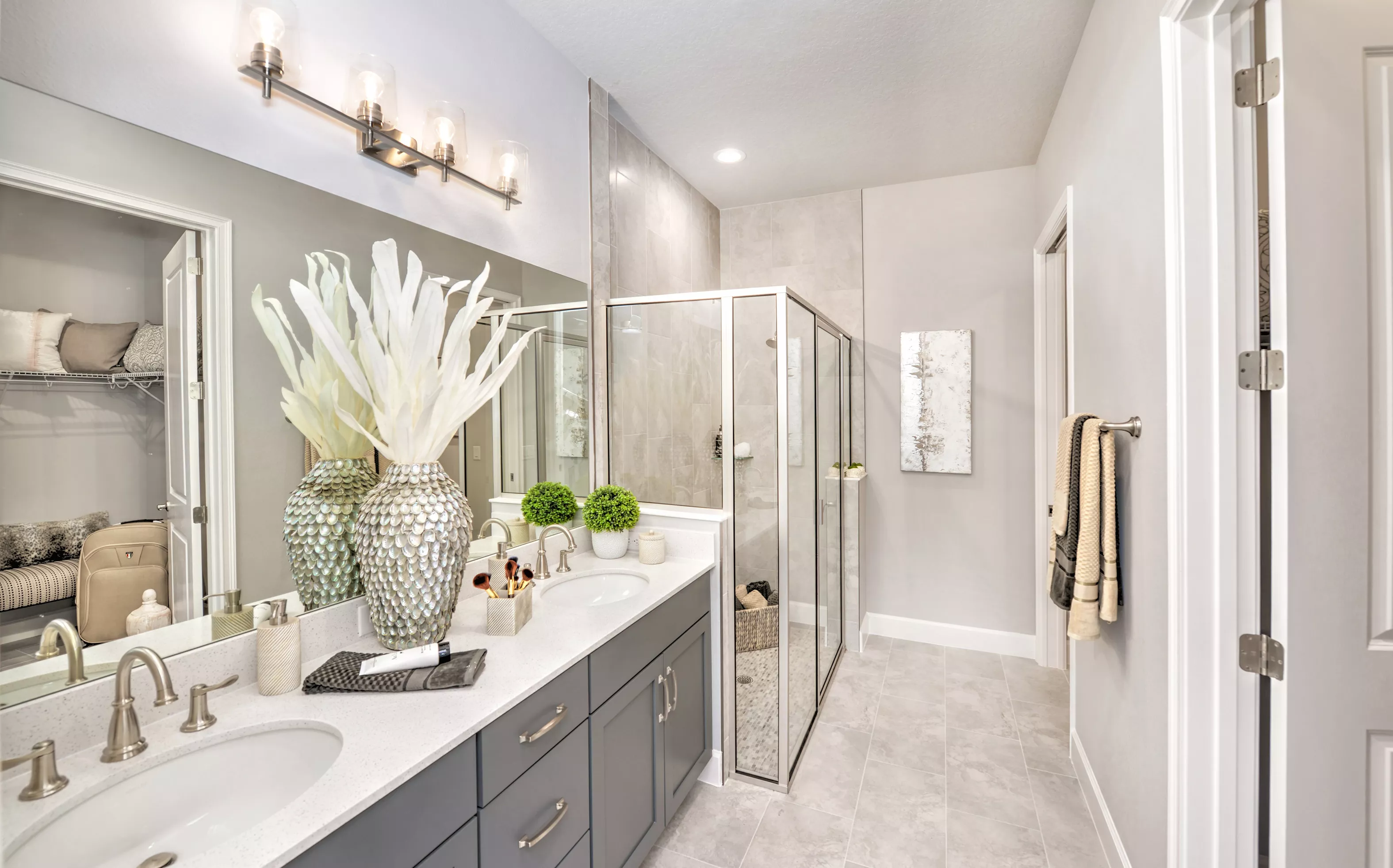 Spruce Lake Townhomes - Arbor II Model Master Bathroom