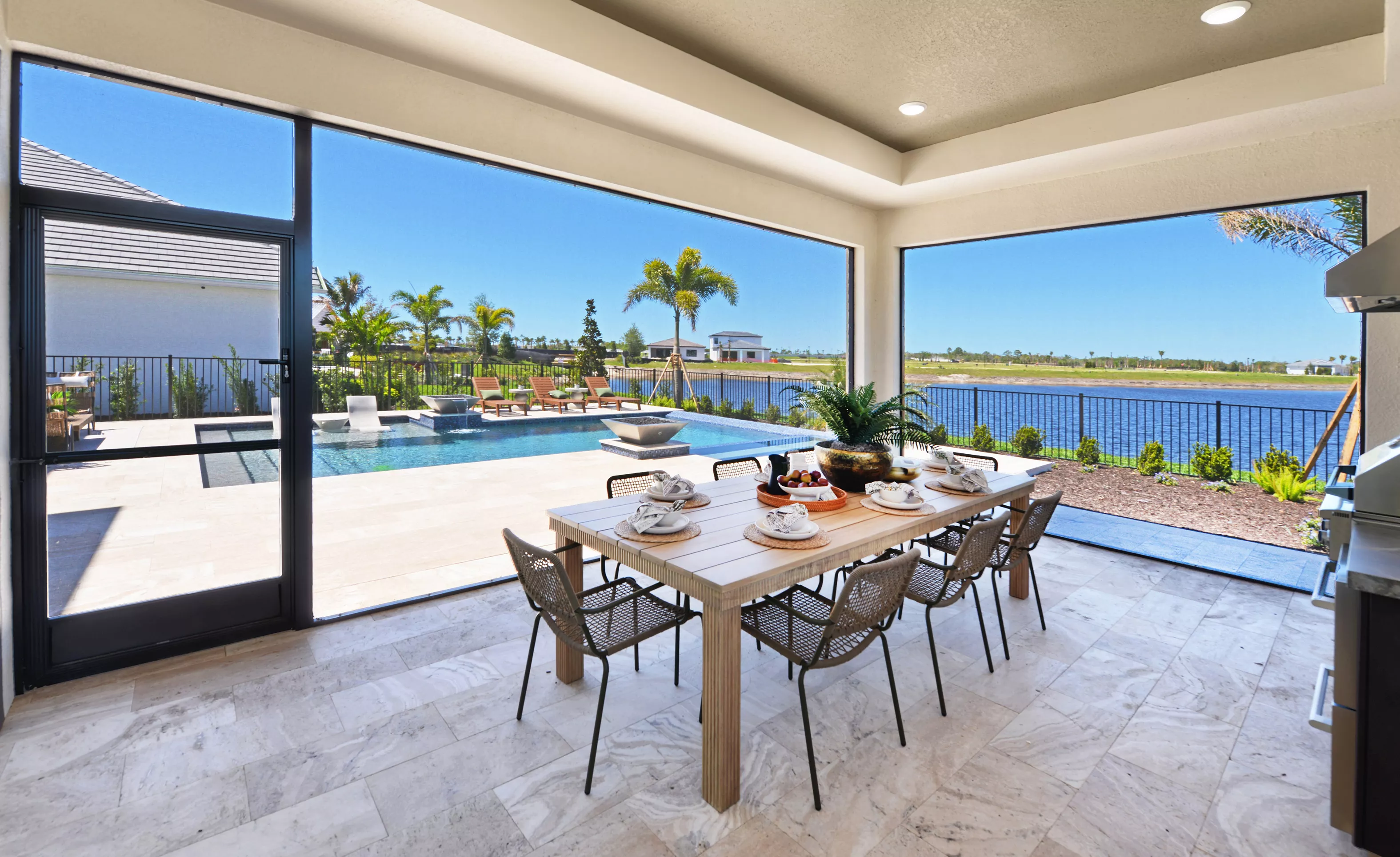 Brooklyn - Covered Lanai