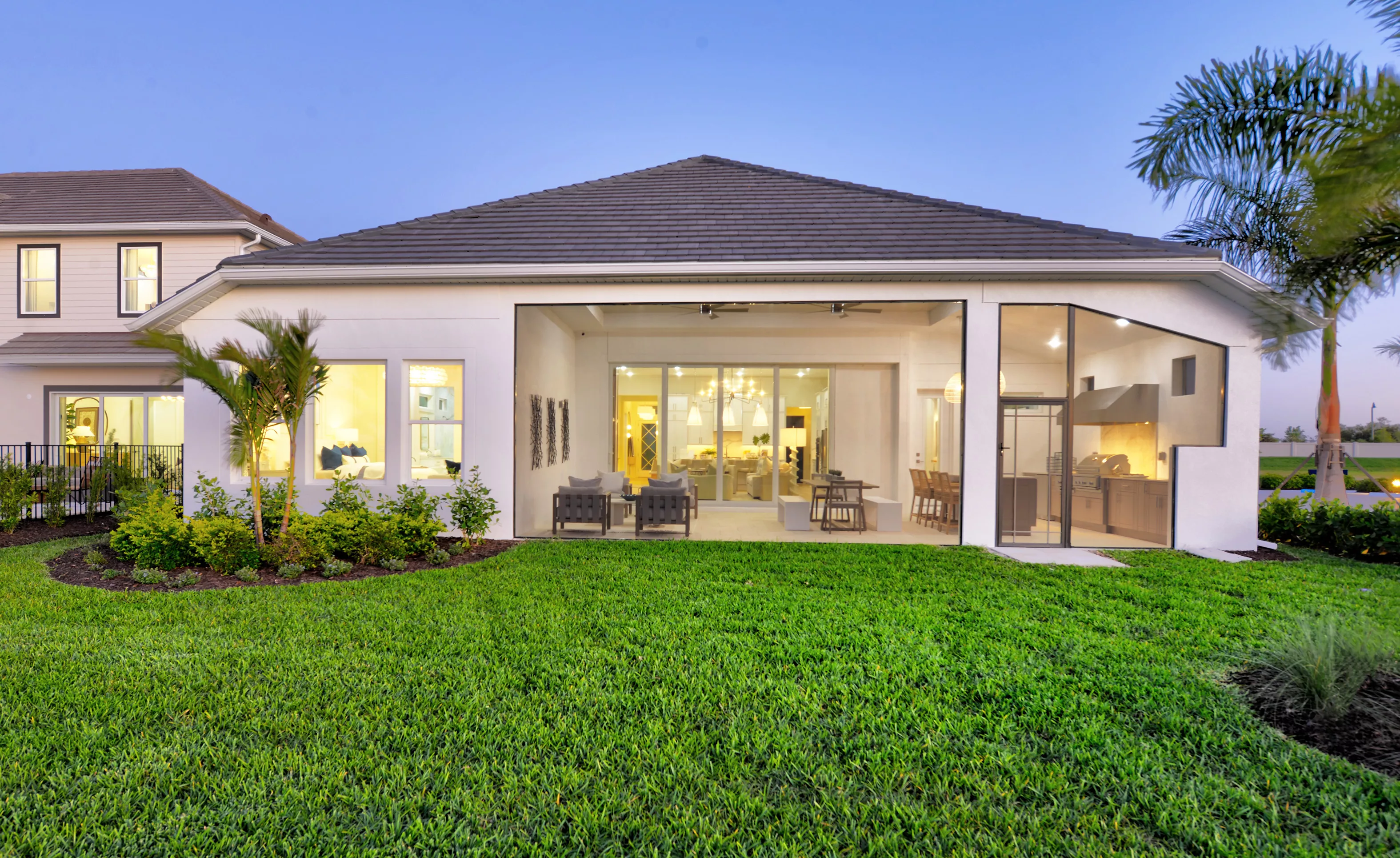Costa Mesa - Back Exterior