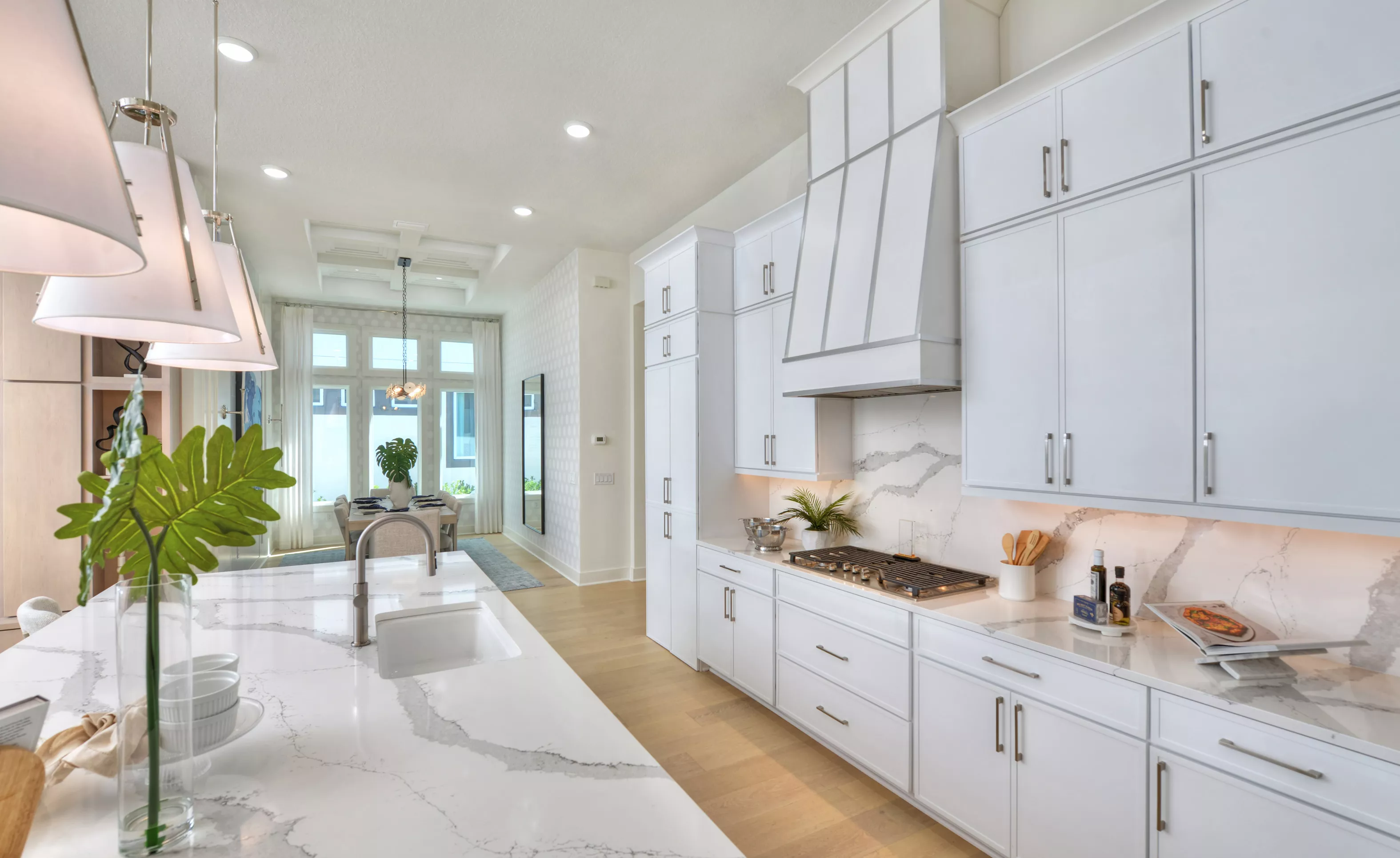 Costa Mesa - Kitchen