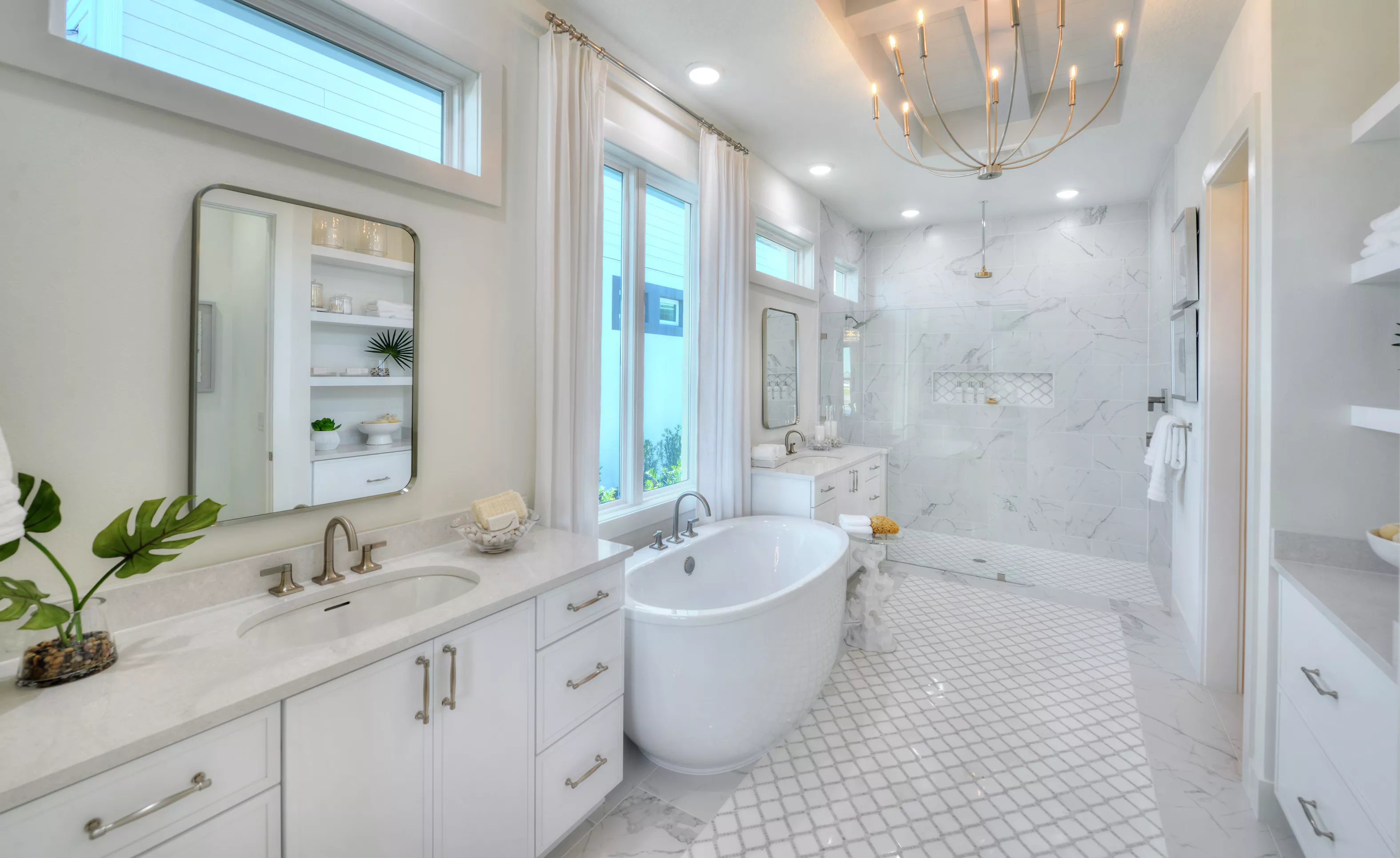 Costa Mesa - Master Bathroom