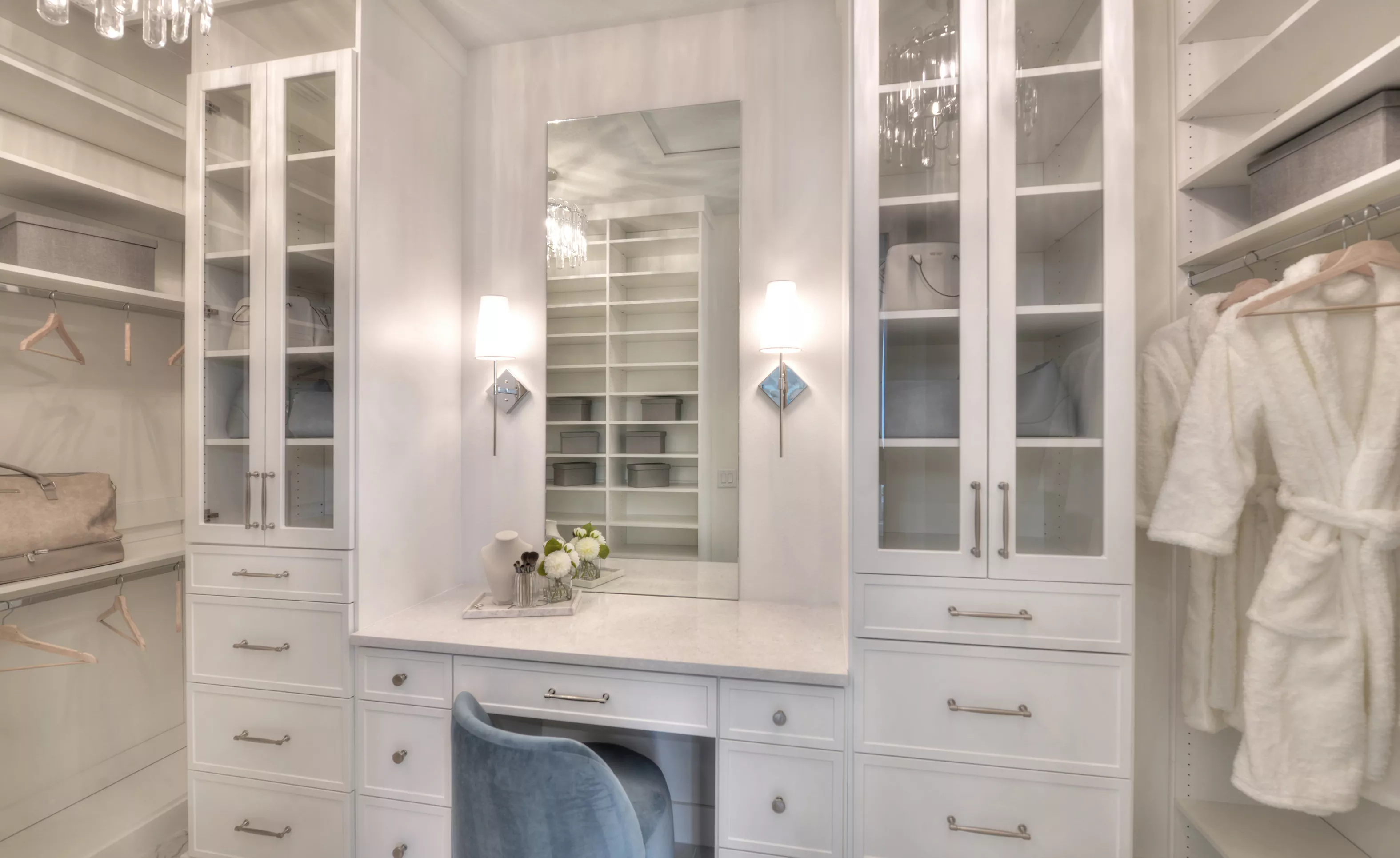 Costa Mesa - Master Closet