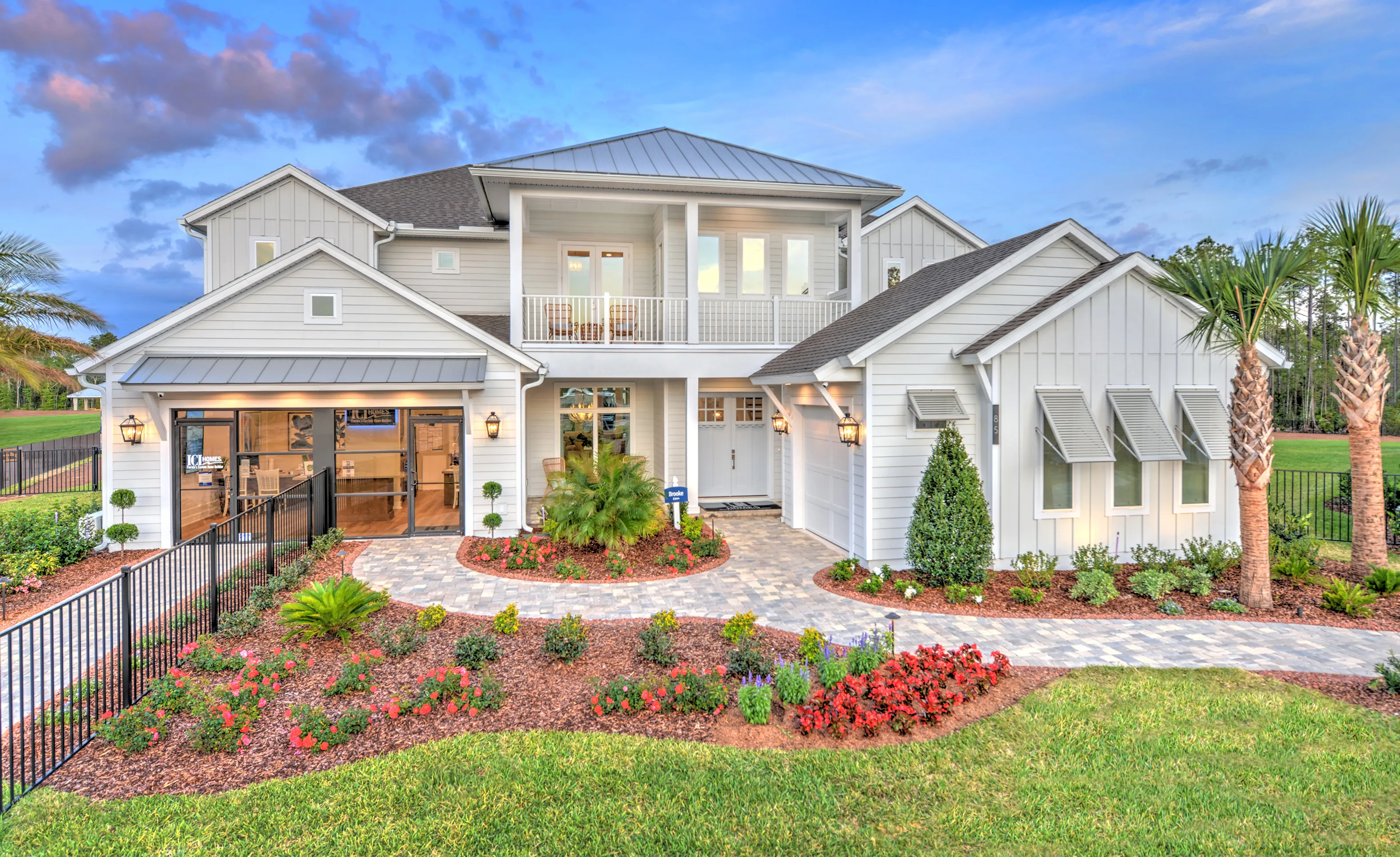 Courtney Grove