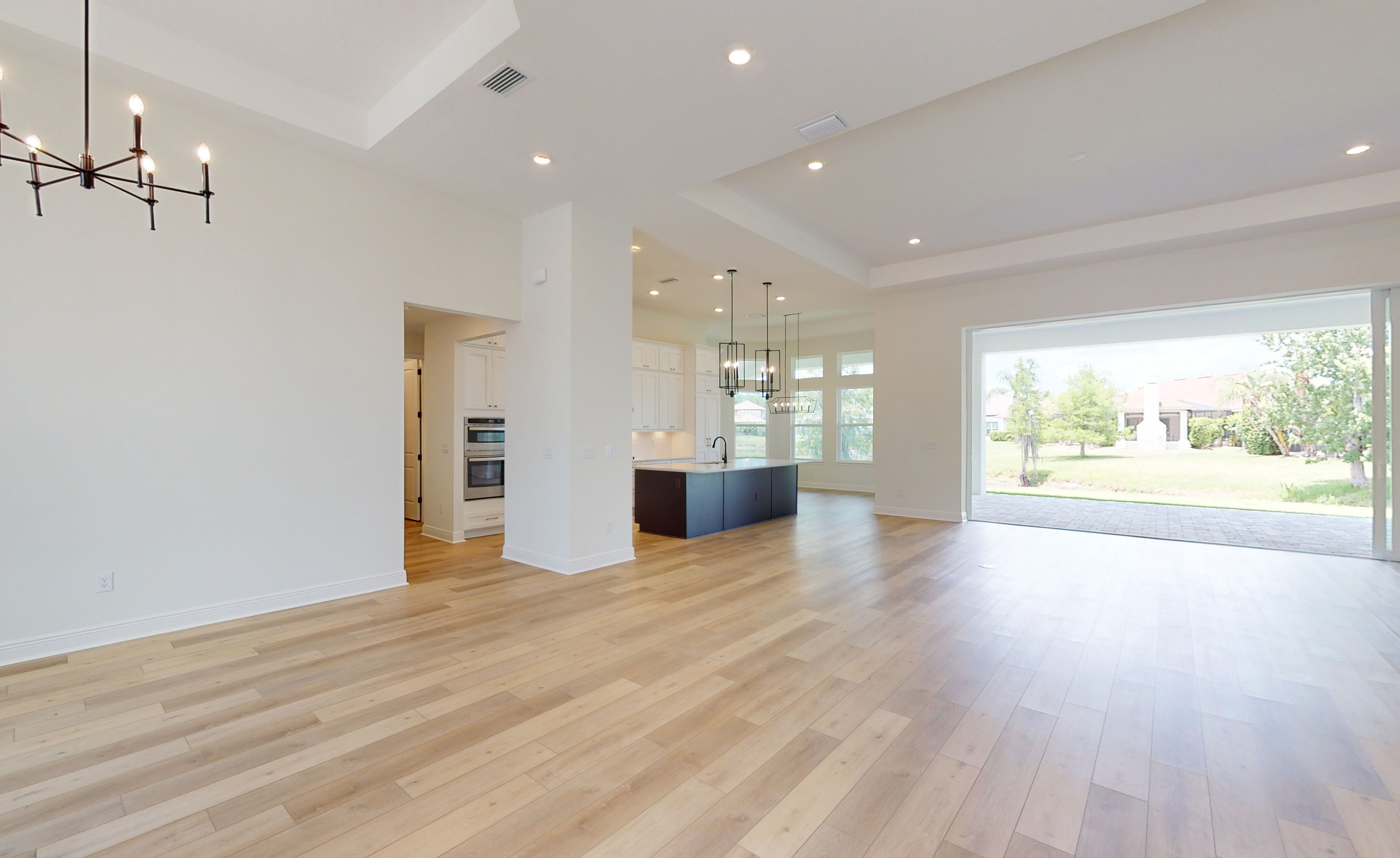 Egret - Foyer